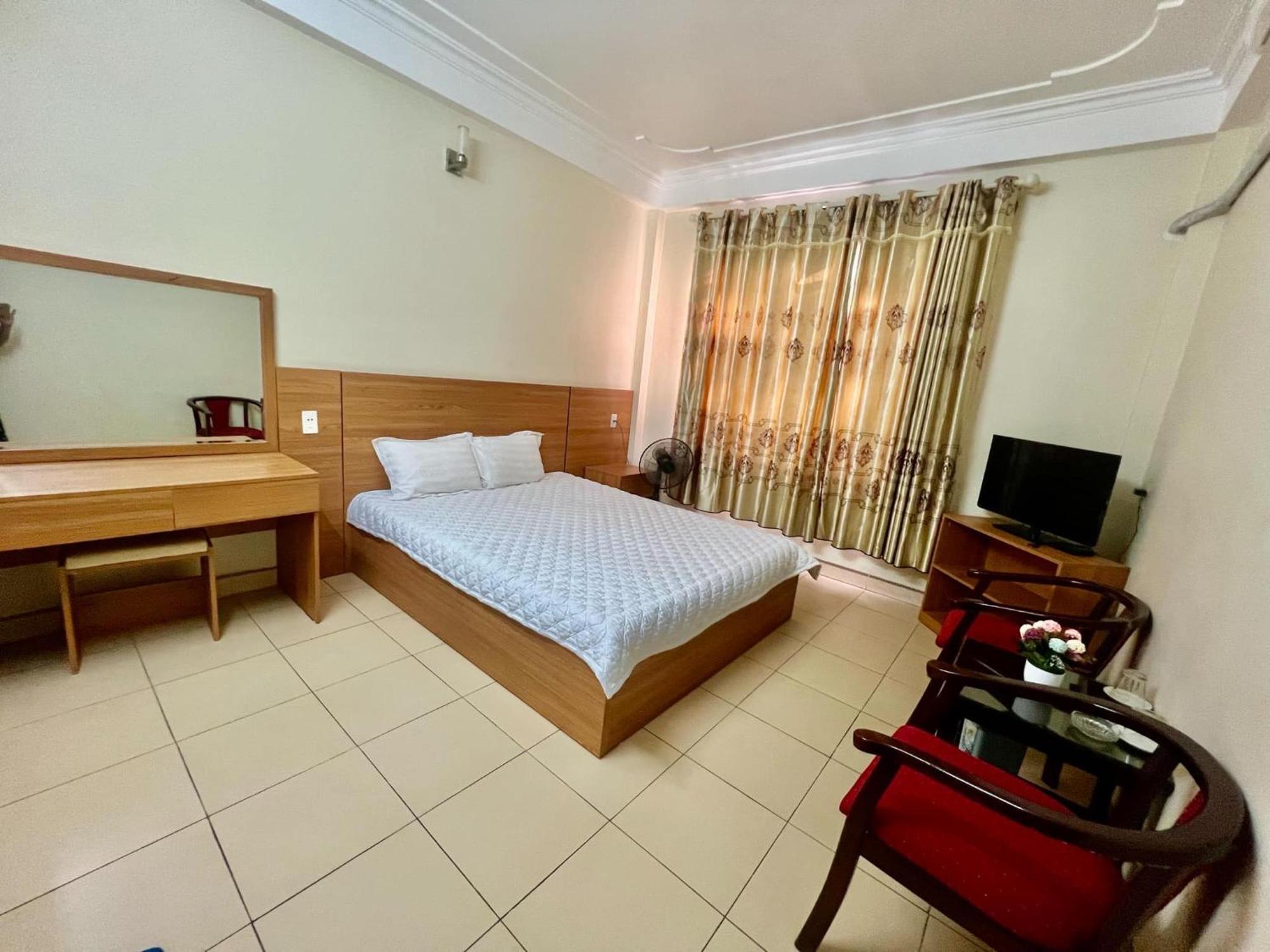 Khach San Thanh Son Noi Bai Hanoi Bagian luar foto